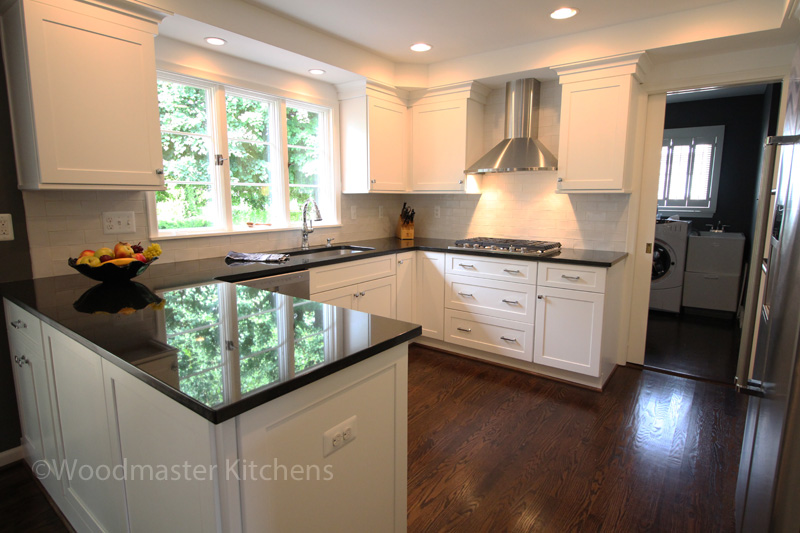 Why is Quartz a Top Choice for Kitchen Countertops?