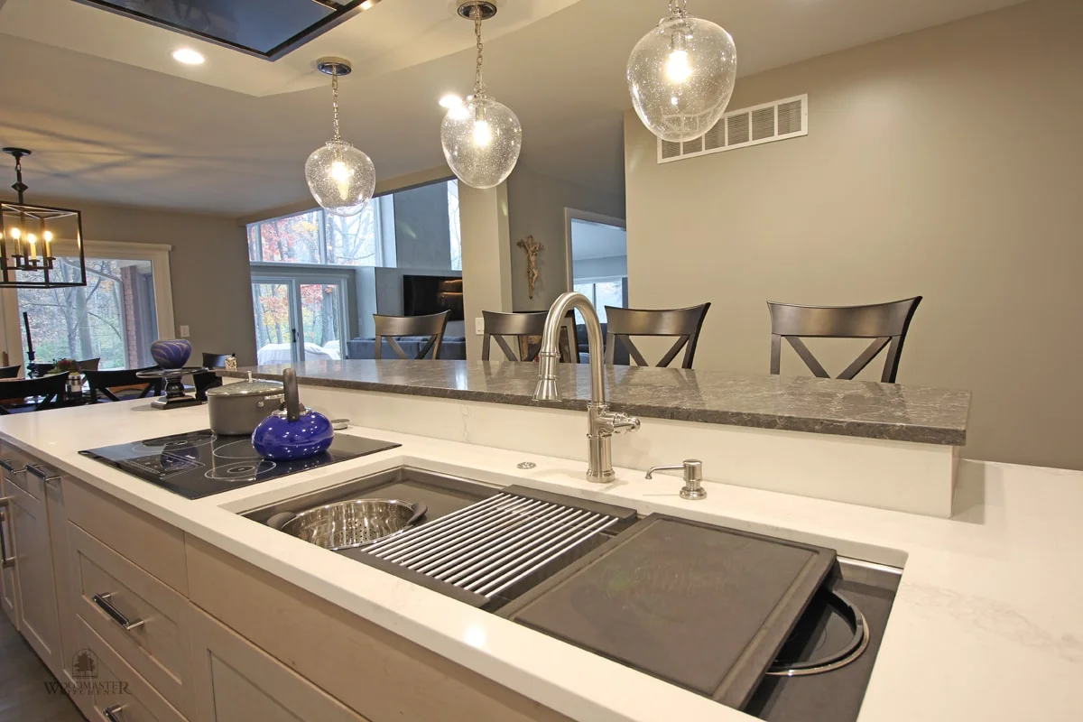 Cook With Gas or Go Induction in Your Kitchen Design