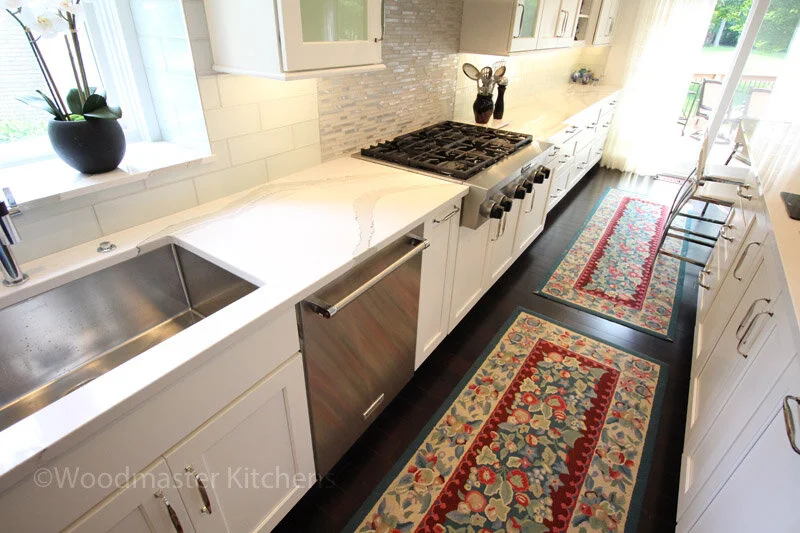 Is a Professional Style Oven Right for Your Kitchen Design?