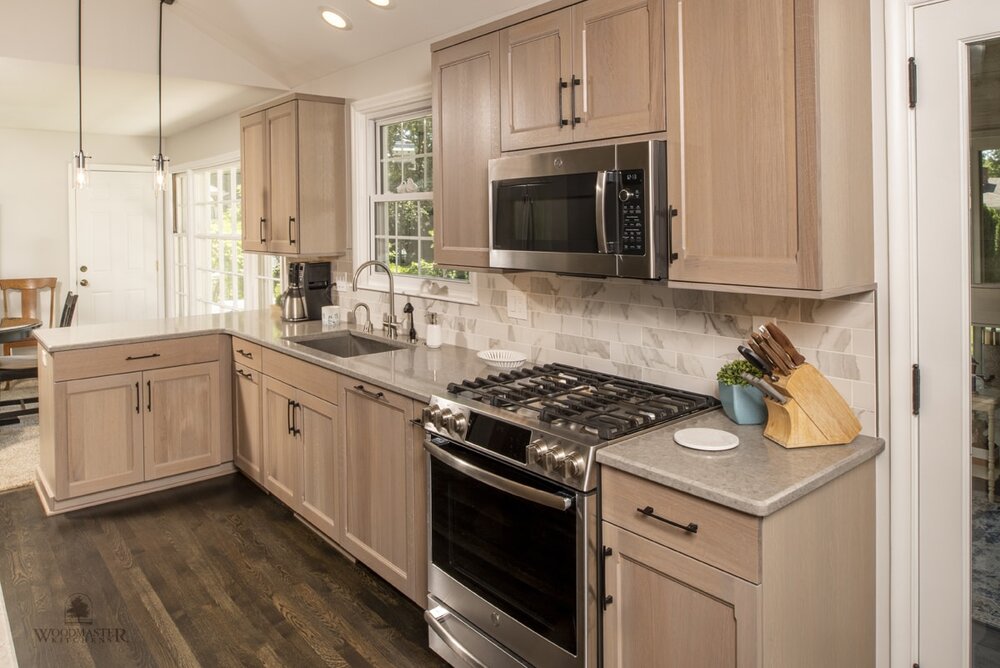 Finish Your Kitchen Cabinets In Style, How To Wood Stain Kitchen Cabinets