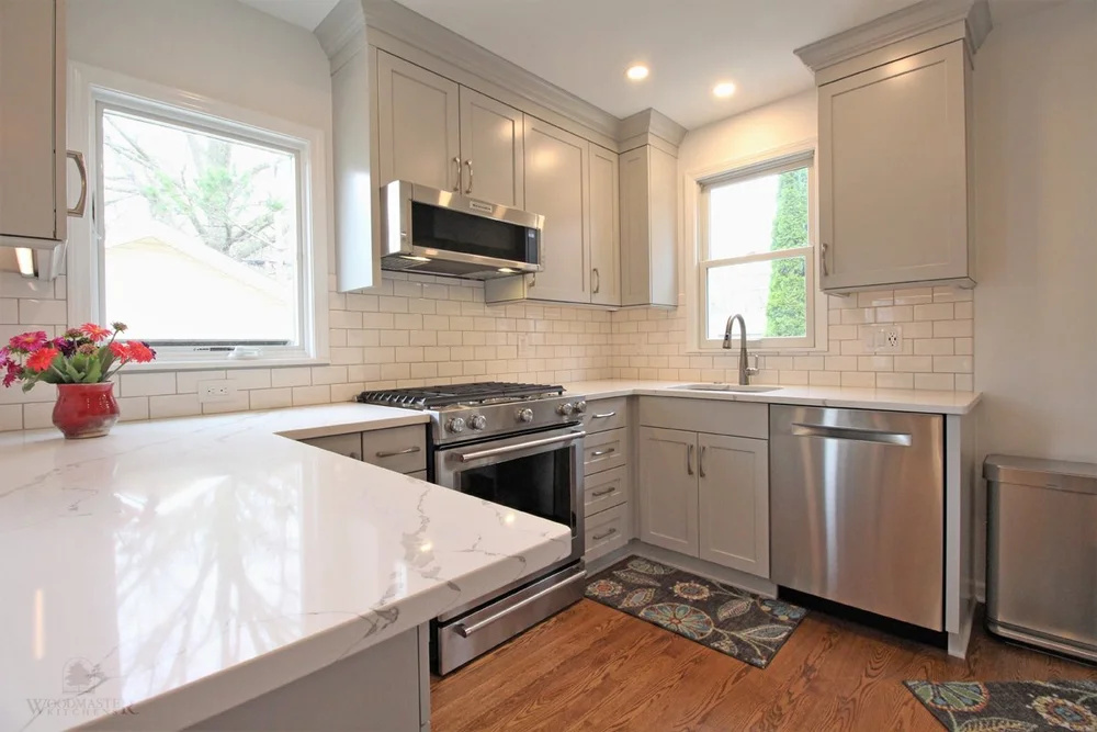 This Year's Best Kitchen Backsplash Styles