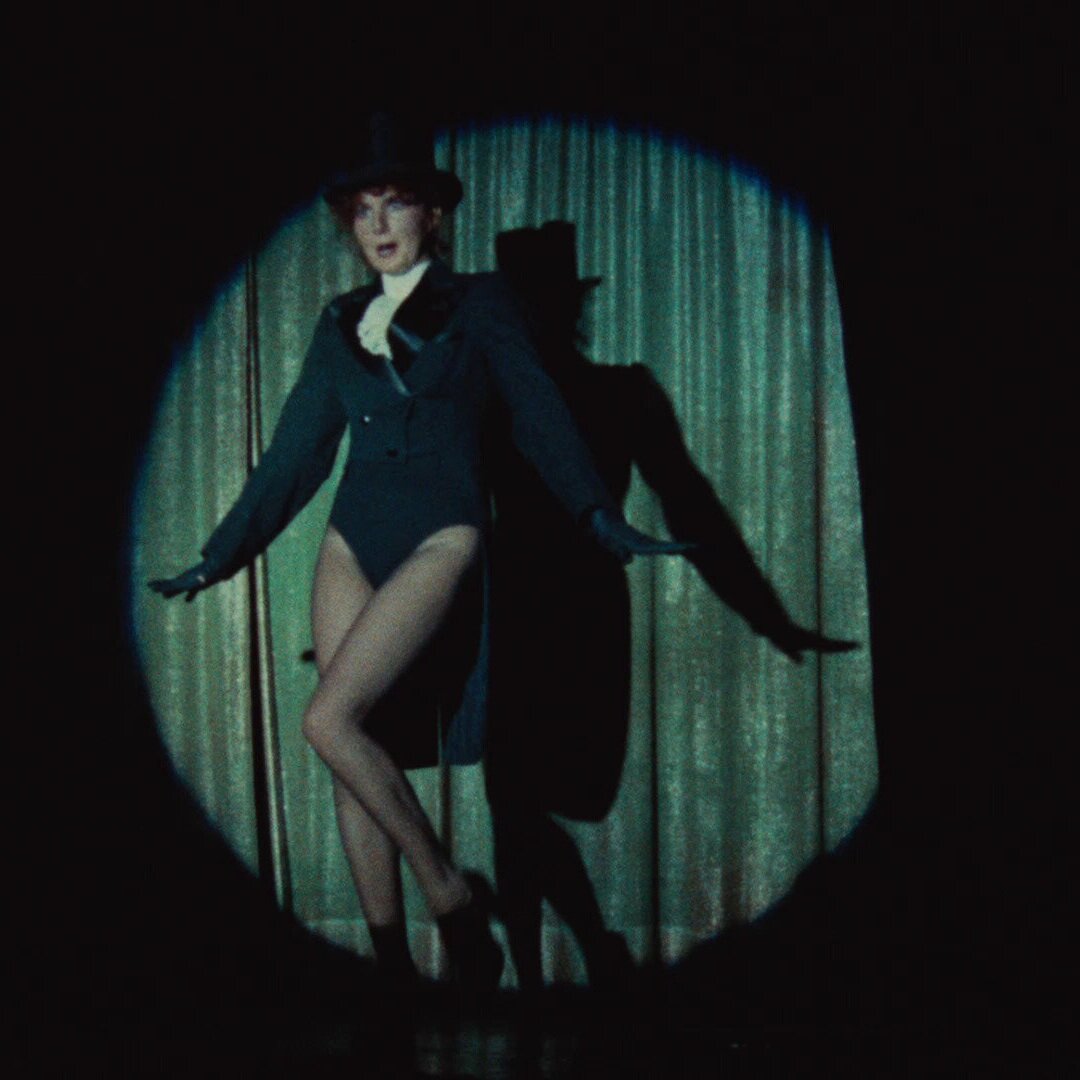 Céline and Julie Go Boating (1974)