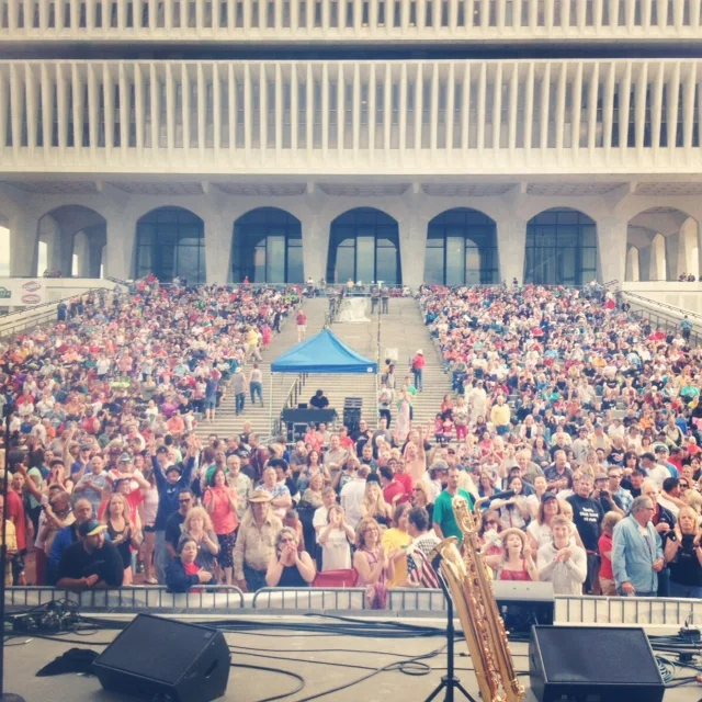 4th of July 2014 in Albany, NY with GEDEON LUKE. Playing the this many people makes my heart so happy.