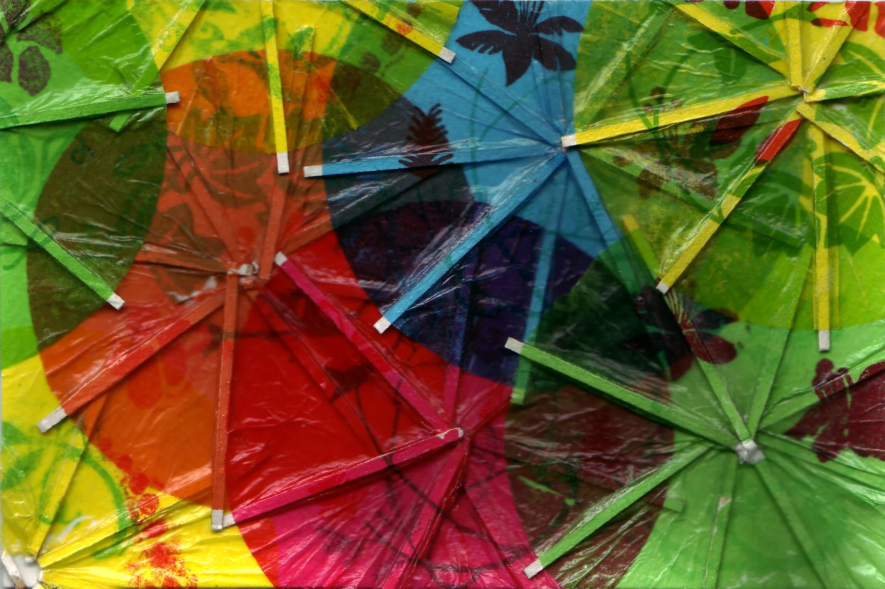 Postcards_Umbrellas_web.jpg