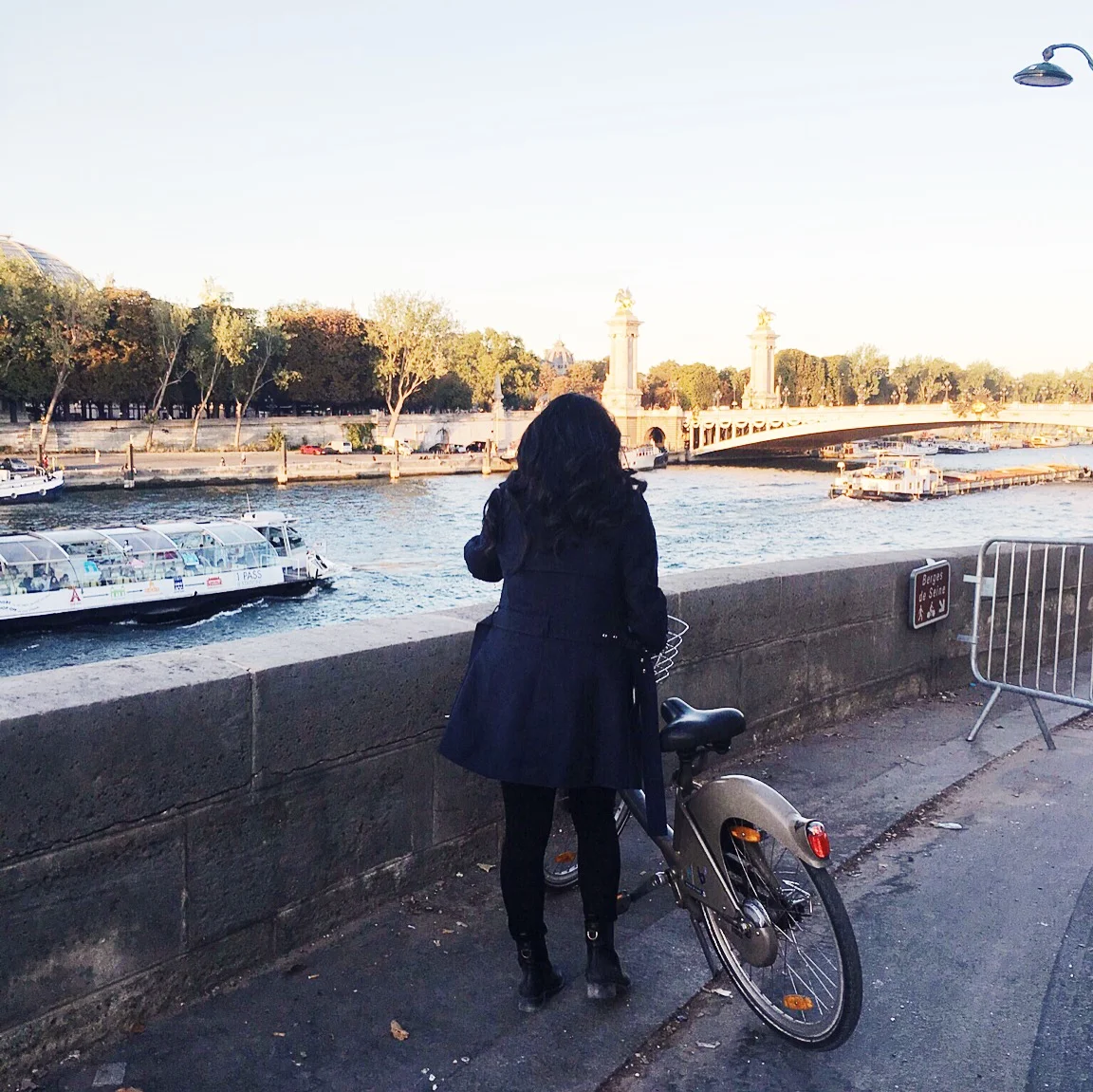 travel blogger hikari paris city guide what to do