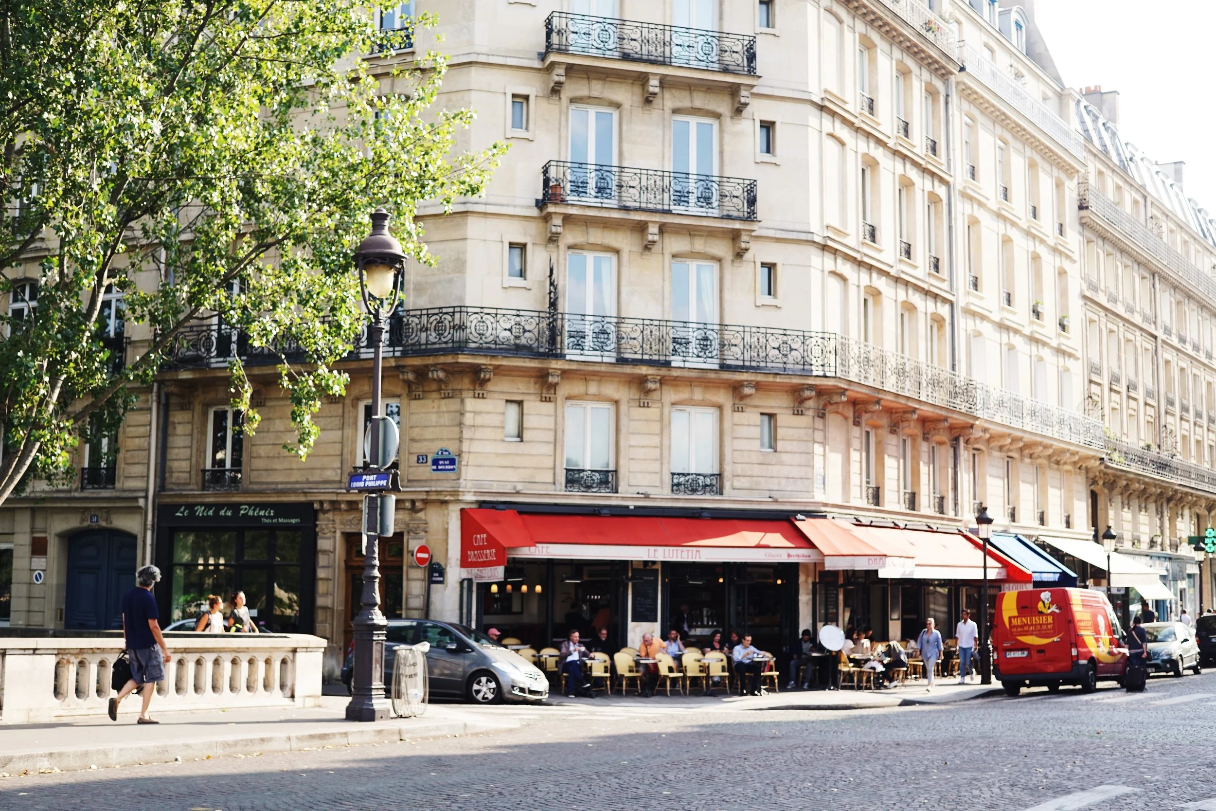 travel blogger hikari paris city guide what to do