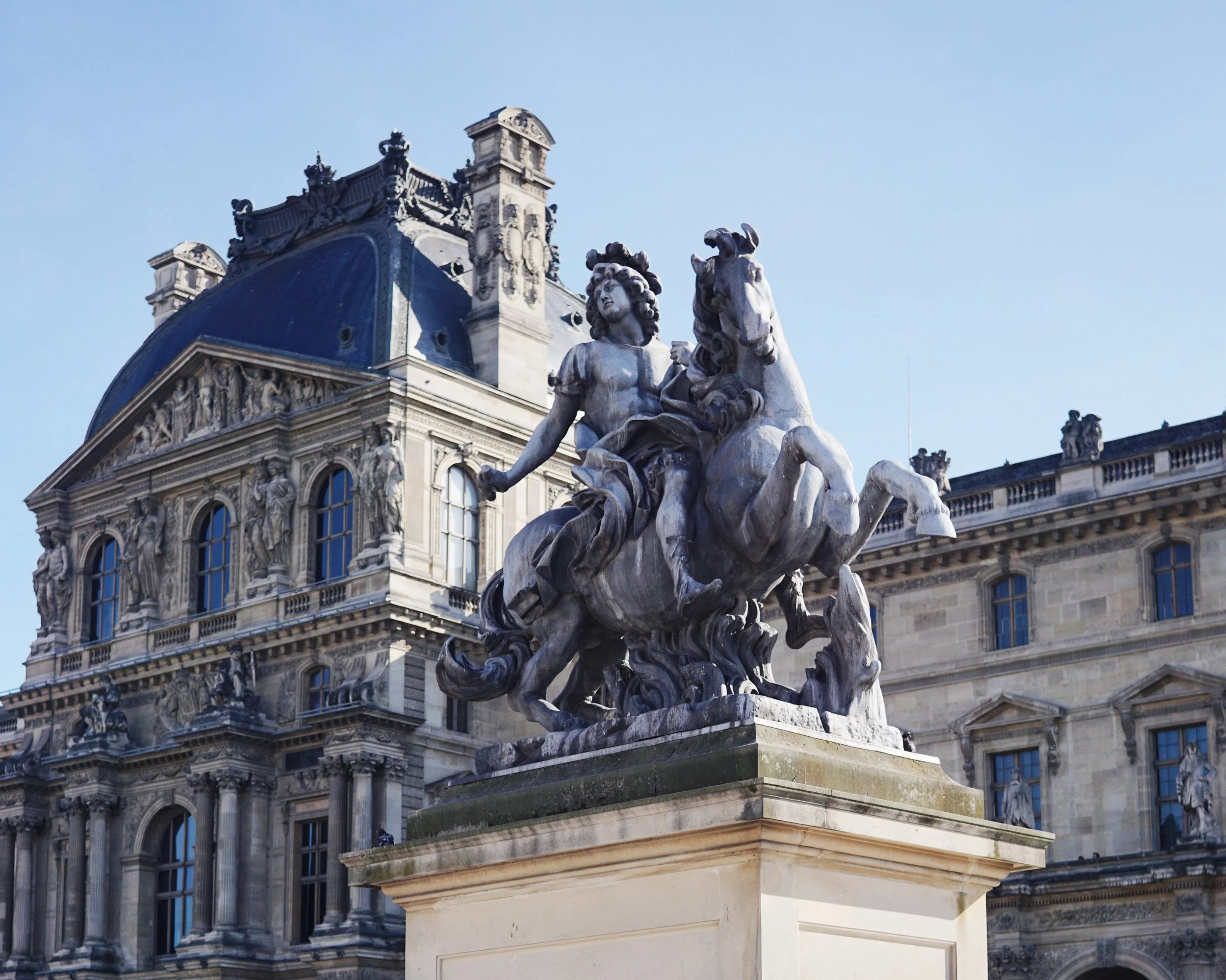 The louvre travel paris blog what to do