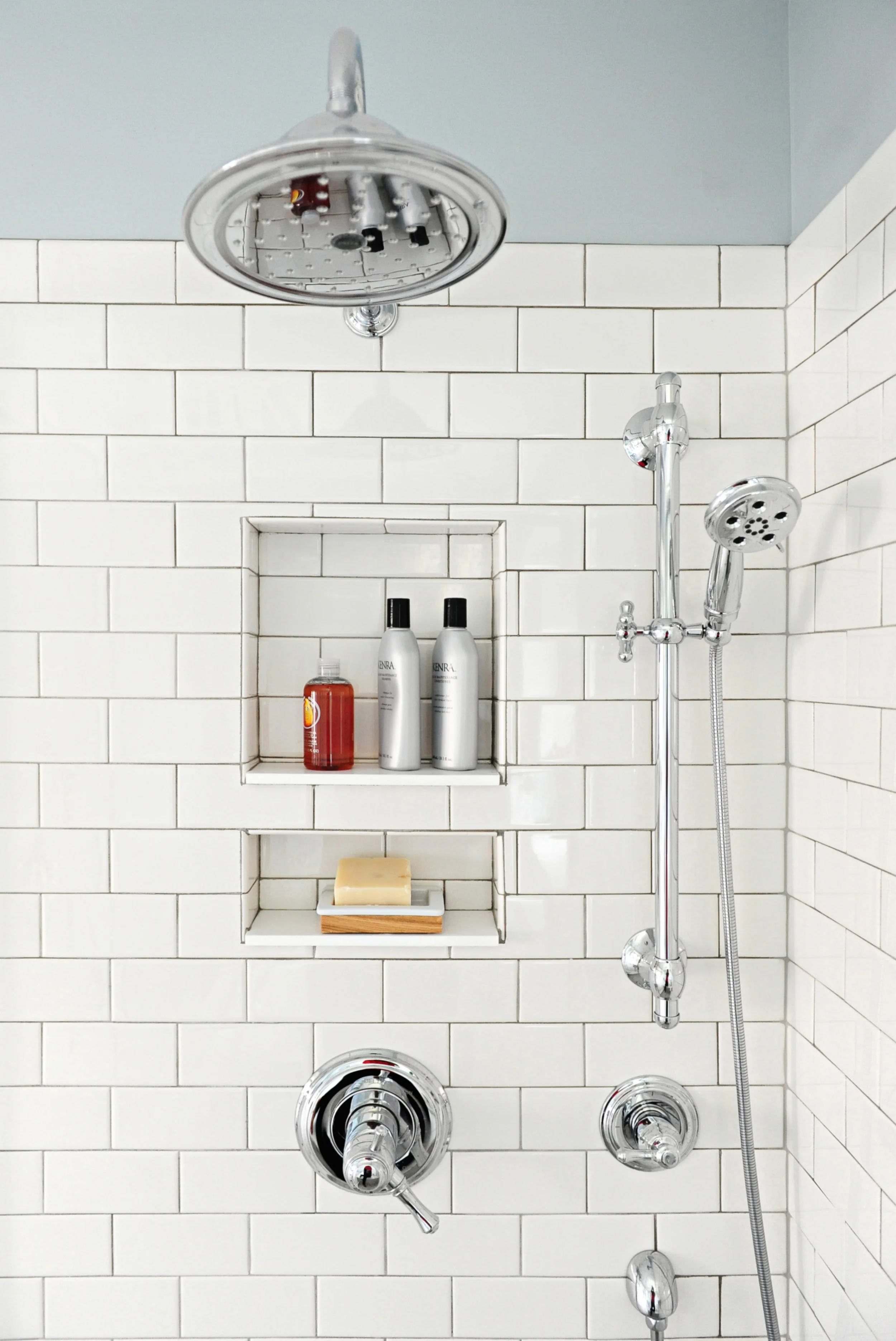 Delta Cassidy fixtures