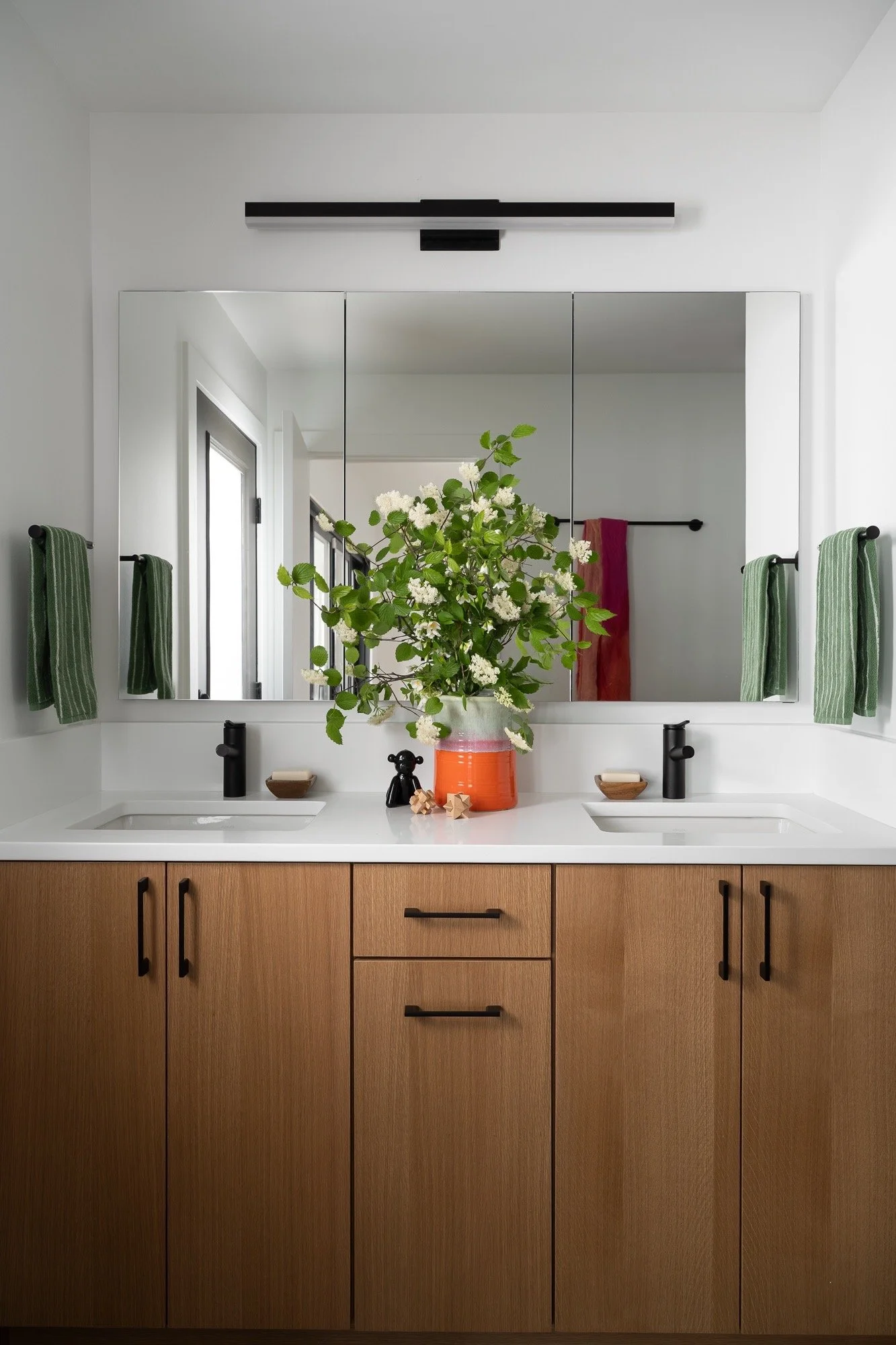 primary-bathroom-double-vanity-oak-cabinets-medicine-cabinet-modern-interior-design-central-indiana.jpg
