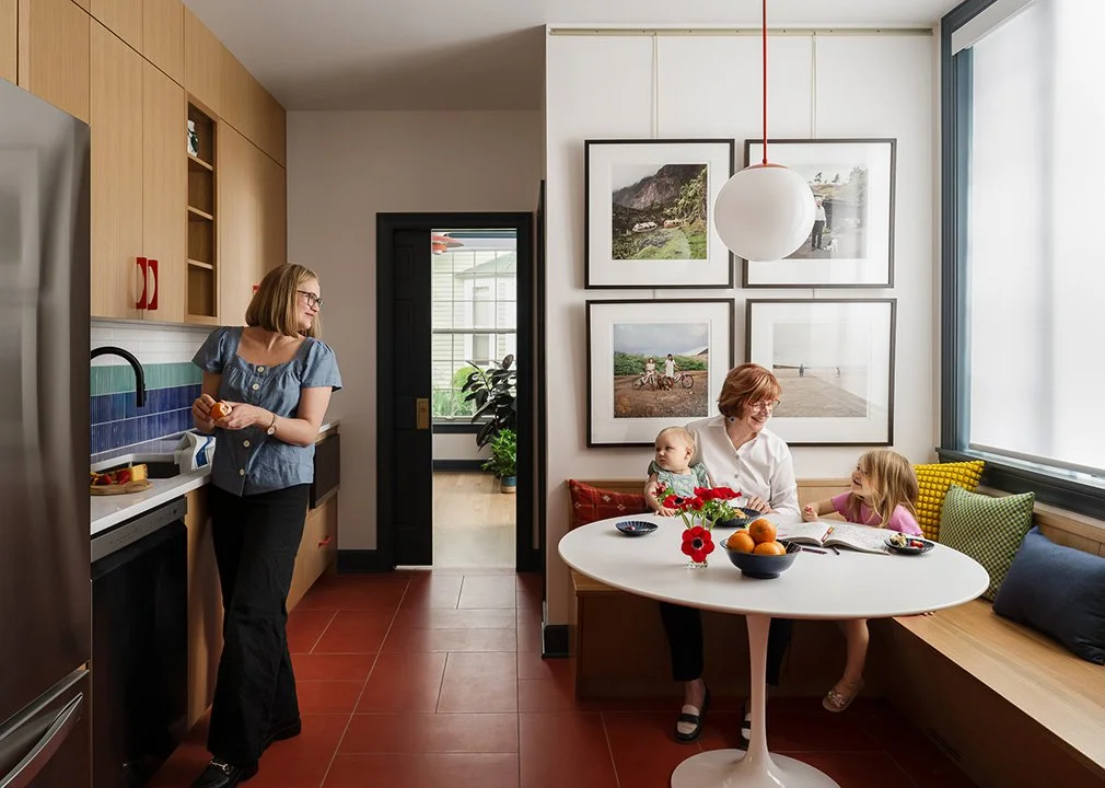 a-good-vintage-breakfast-nook-family-kitchen.jpg
