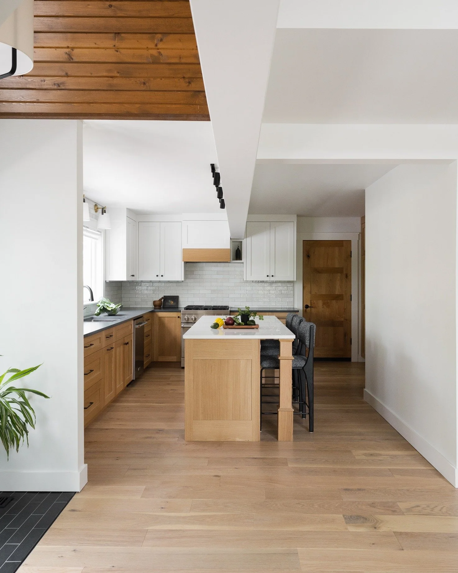 At SYH, we love nothing more than a good transformation story, and we've just launched a new page on the site to showcase some of our very best Before and Afters!  Find the new gallery on our website under Portfolio, and have fun! Gasp at the befores