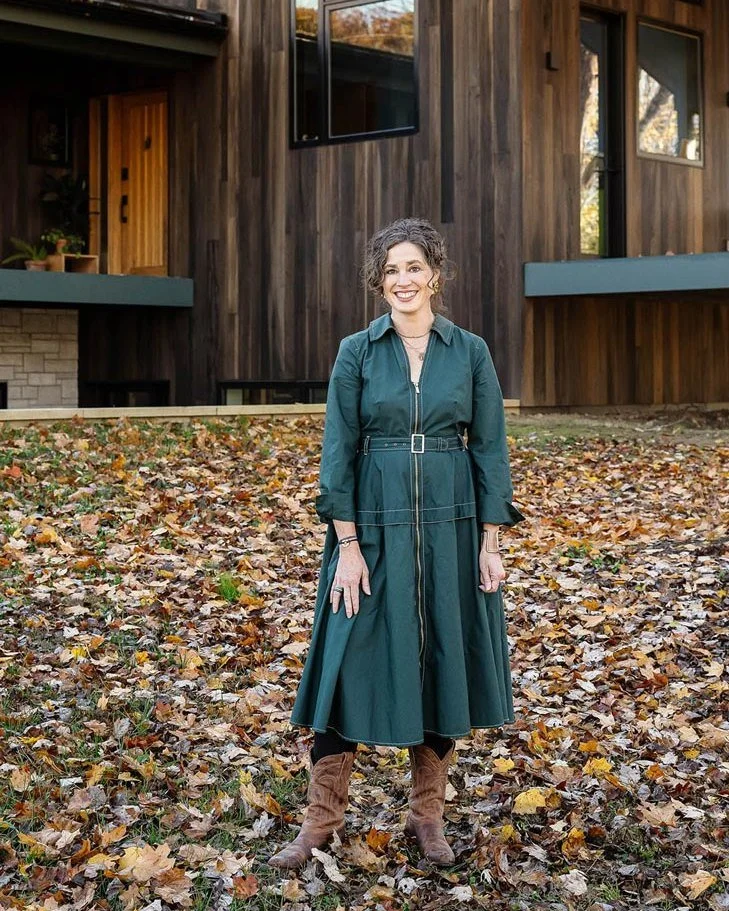 It's my true honor to have been recently featured by @boldjourneymag. If you don't know them already, hop over to their website and spend some time there. (Link to my interview from our bio, but make sure you click to read About Bold Journey's missio