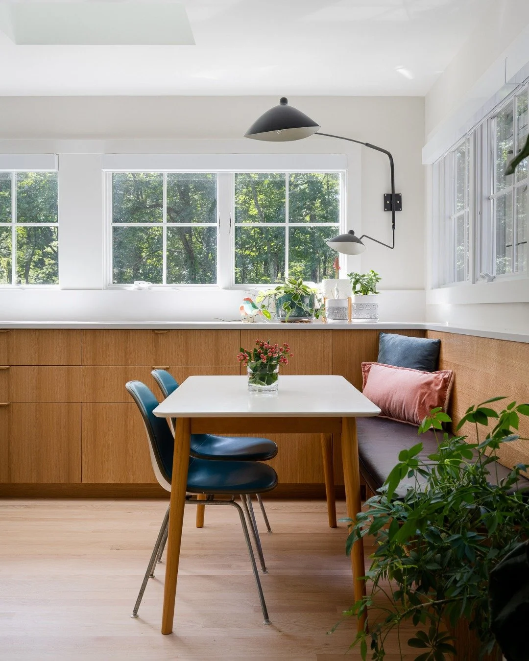 We're about to regale you with tales of beautiful, sculptural, hard-working hardwired lighting, but before we do, we must start with this caveat: you still need occasional lighting (ie, lamps)! Don't let this post convince you otherwise. That said, y