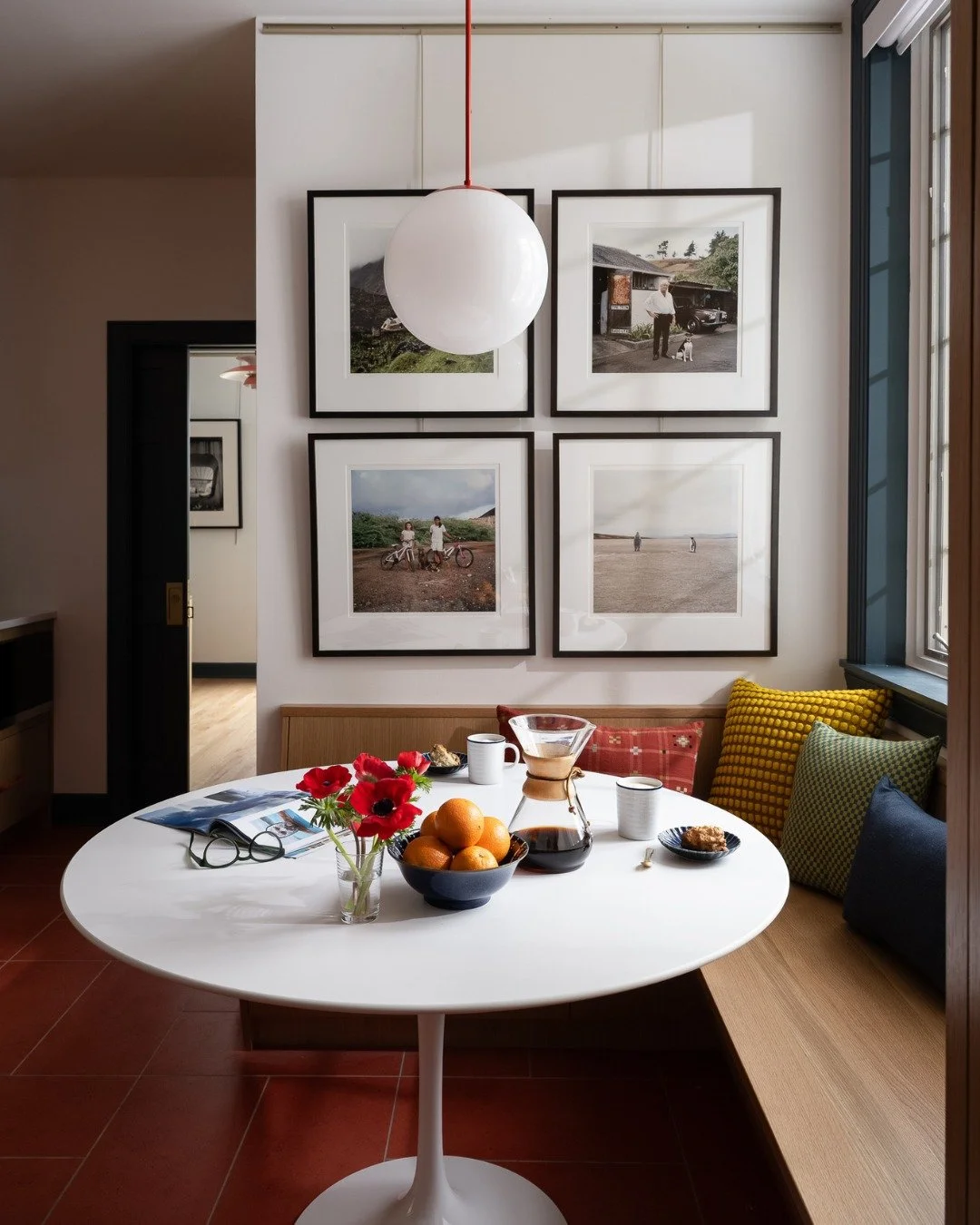 For National Coffee Day, we bring you not just coffee, but great places to brew and drink coffee. Because to be honest, we don&rsquo;t know if we could choose which matters more: the beverage or the setting.

#loveyourhome #susanyeleyhomes

#midwesth