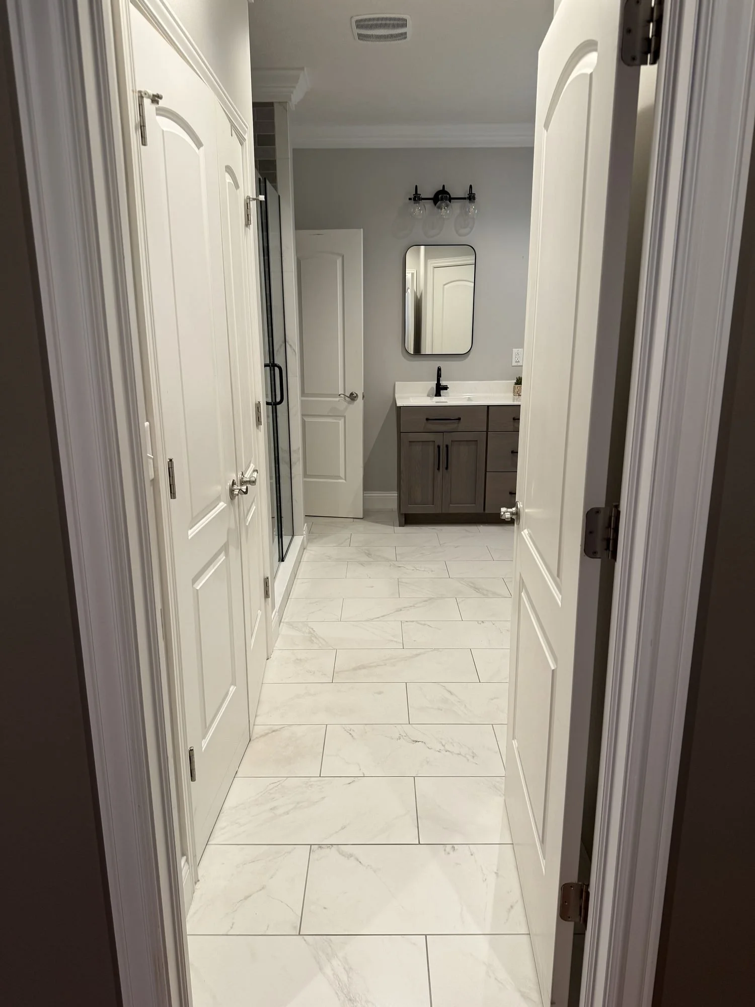 ensuite bath from bedroom.jpg