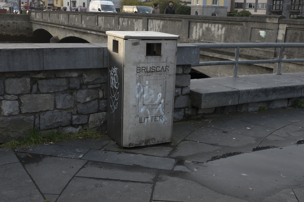 A fine example of a litter bin.