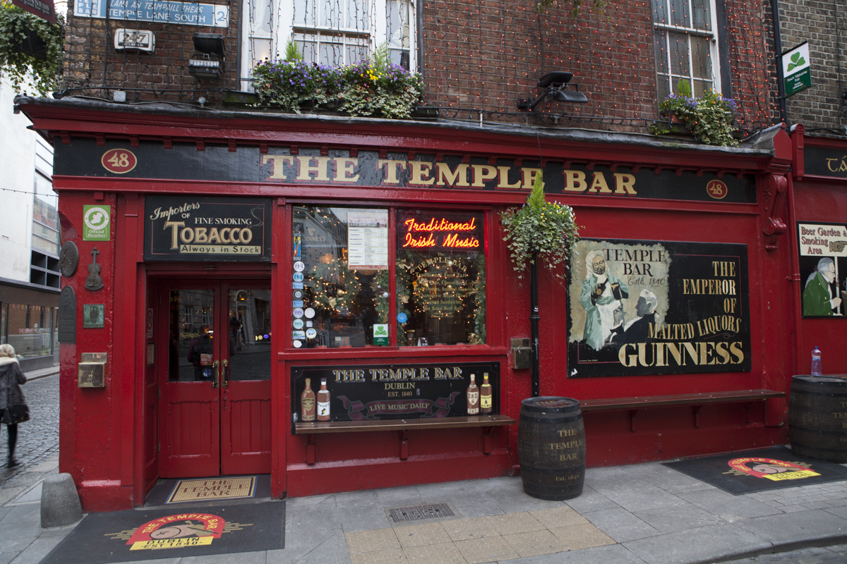 The veritable "Temple Bar" itself.