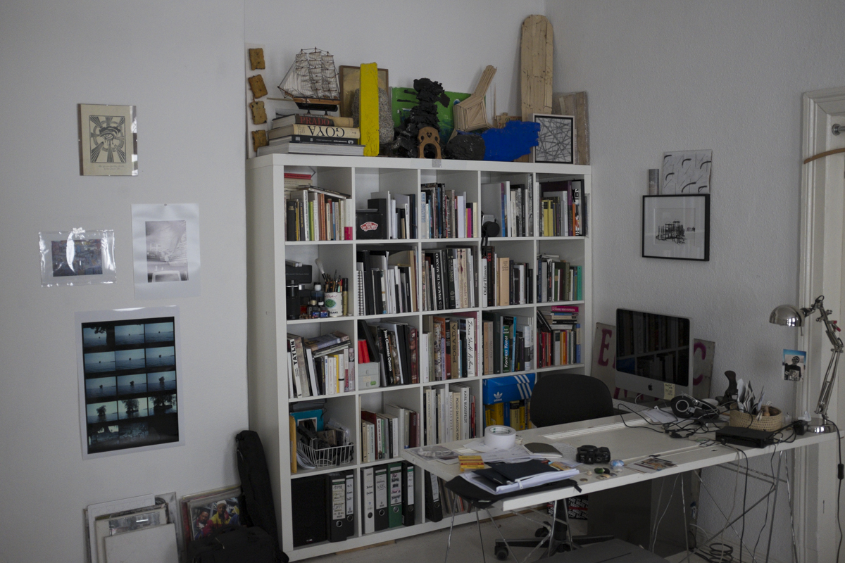 A nice setup with lots of books.