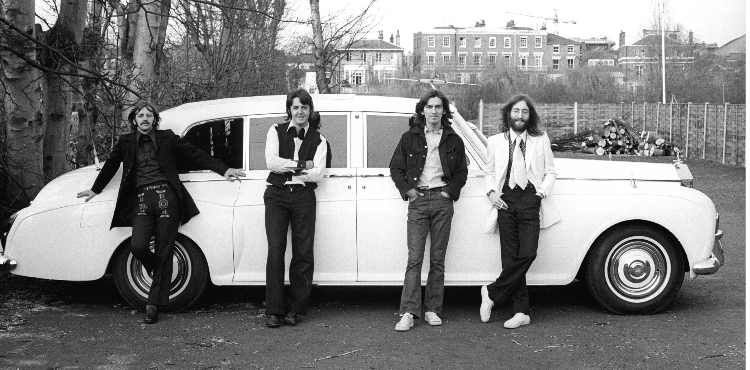 the-beatles-1969-bw-photo-c-apple-corps-ltd-20091.jpg