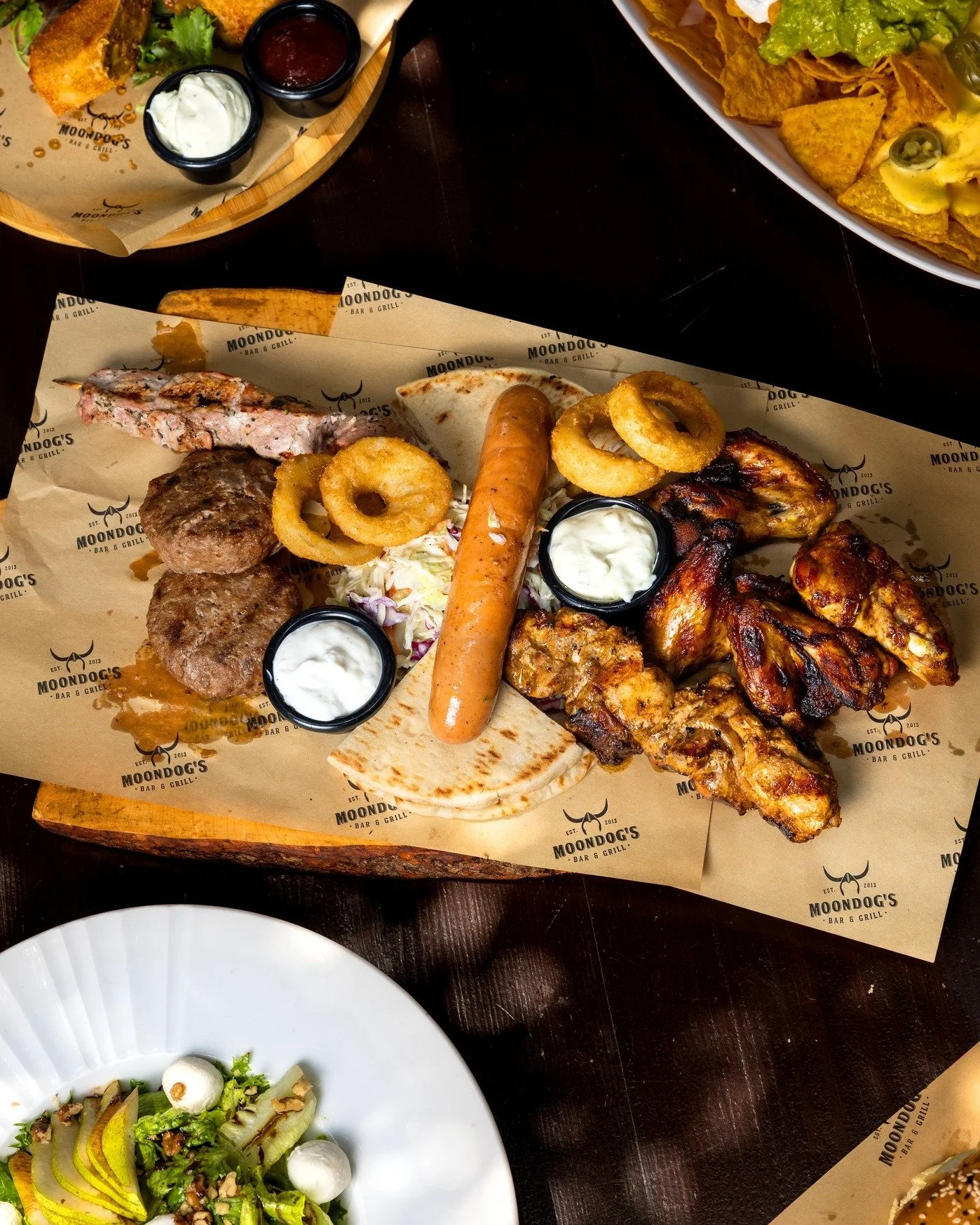 Moondog's bar &amp; grill 🍴
Book your table:
🔗 https://tinyurl.com/2xfeu2ud
📞 Call us at 7000 6300
🛵 Delivery with #Wolt, #Bolt &amp; #Foody
.
.
.
.
#moondogscy #nicosiaeats #cyprusfoodies #foodpairing