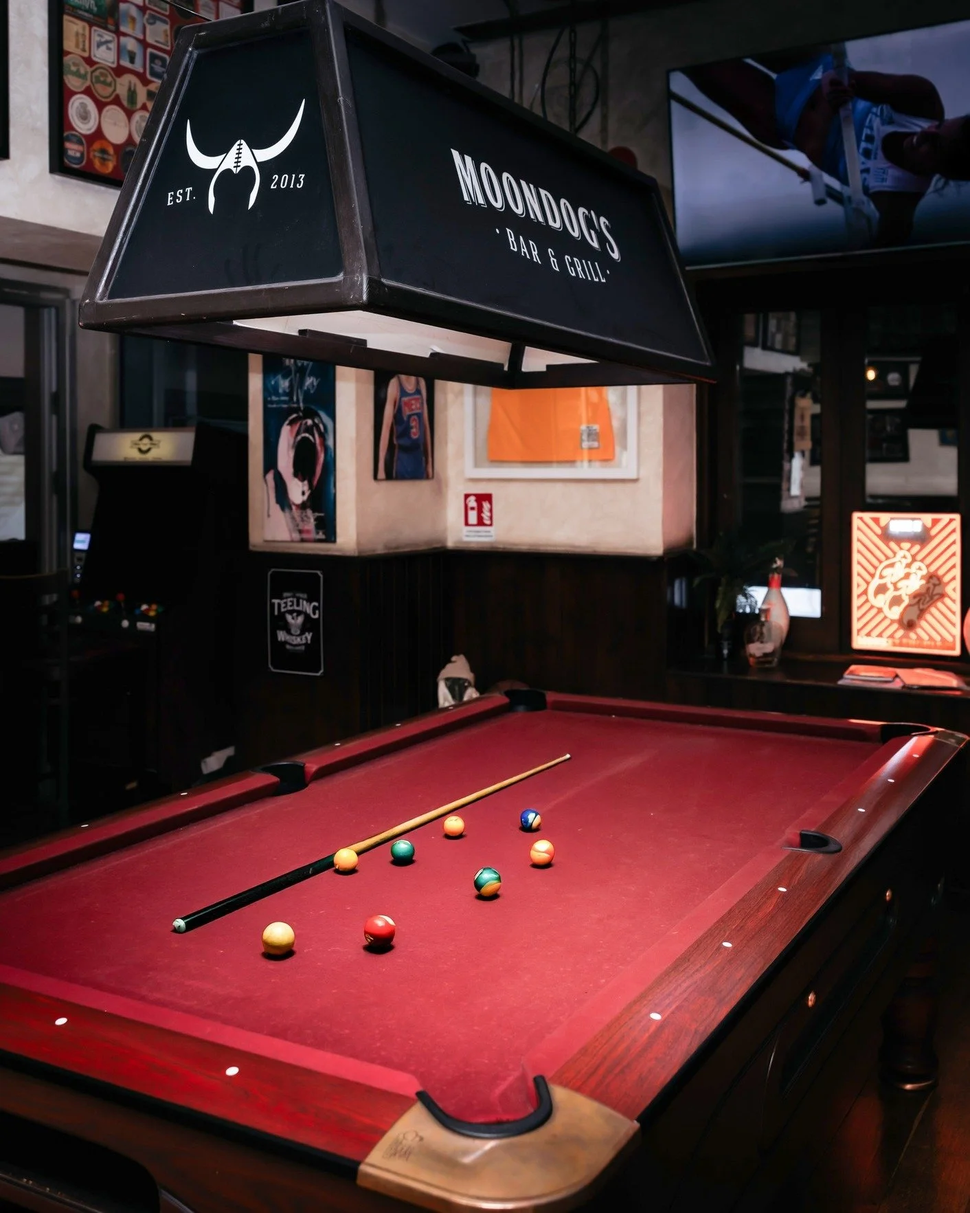 Whether you&rsquo;re looking to challenge your best mate to a game of pool, grab a cold beer from our massive selection, or settle in for the big game, Moondog&rsquo;s is the place to be 🎱 

🍺 Epic Beer Selection to quench your thirst
🍔 Delicious 