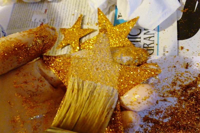 DIY Gold stars Headband- glitter crown Tutorial.jpg