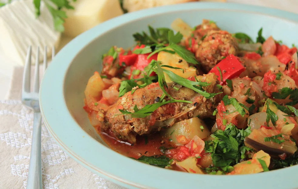 Delicious summer tourlou (the Greek ratatouille) with traditional sausage | by IN WHIRL OF INSPIRATION .jpg