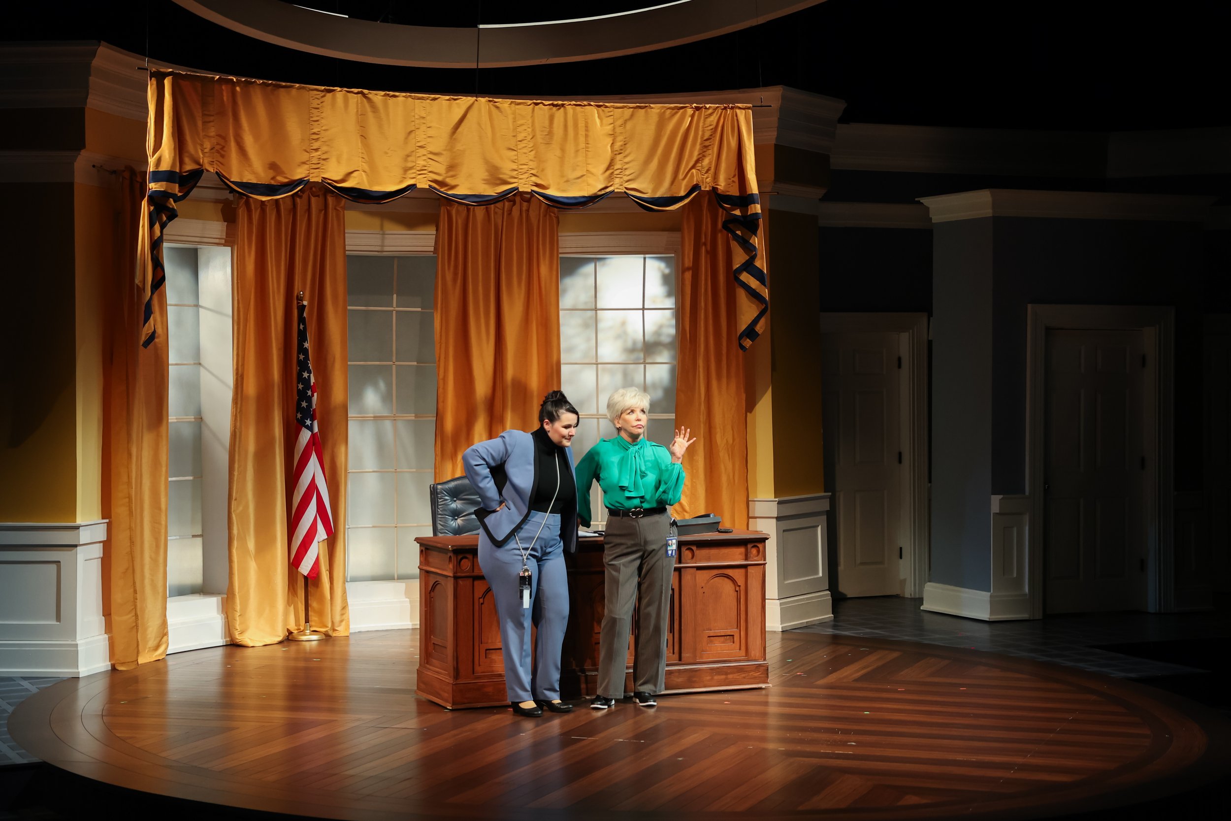 POTUS: Or, Behind Every Great Dumbass Are Seven Women Trying to Keep Him Alive