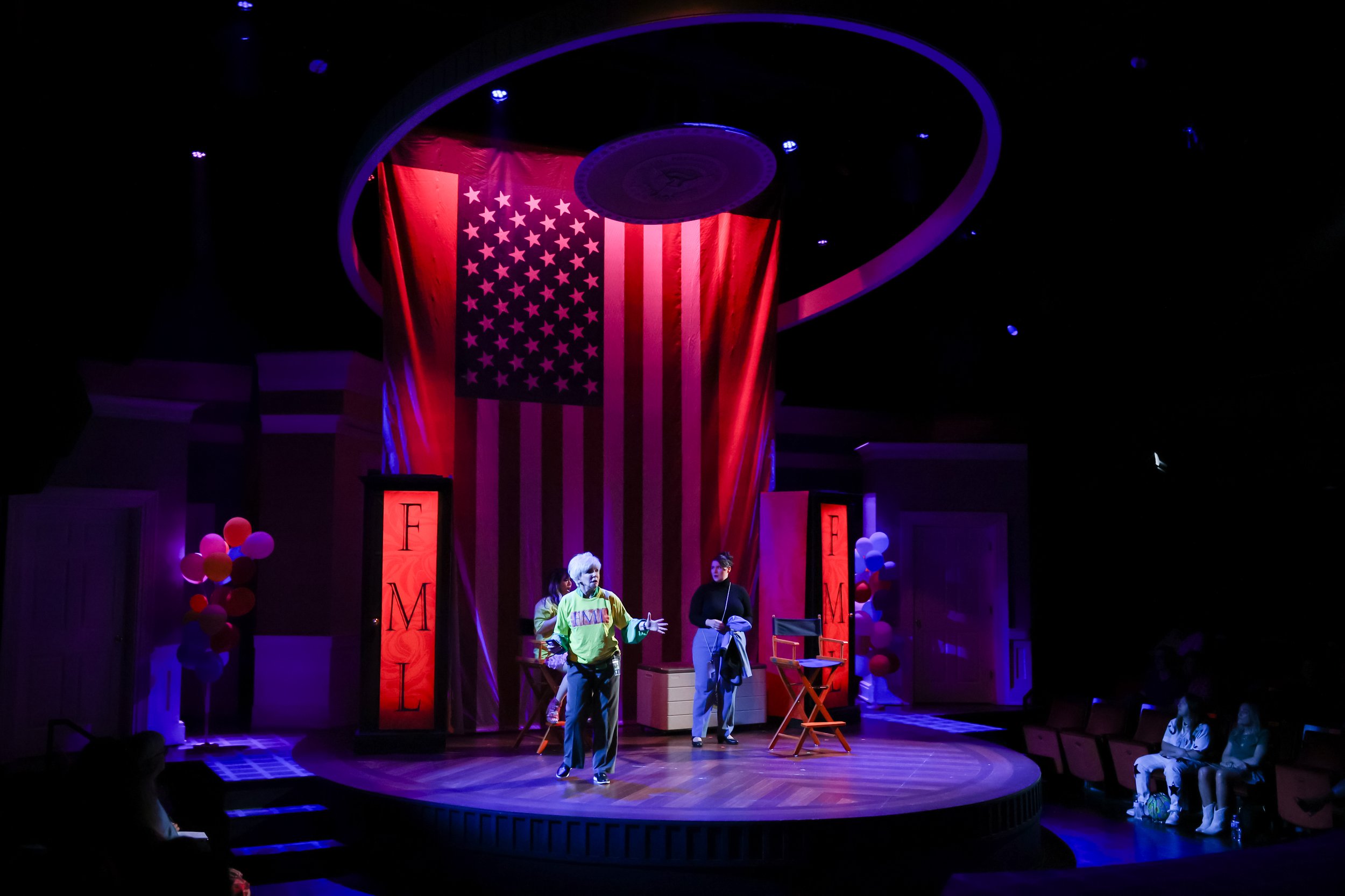 POTUS: Or, Behind Every Great Dumbass Are Seven Women Trying to Keep Him Alive