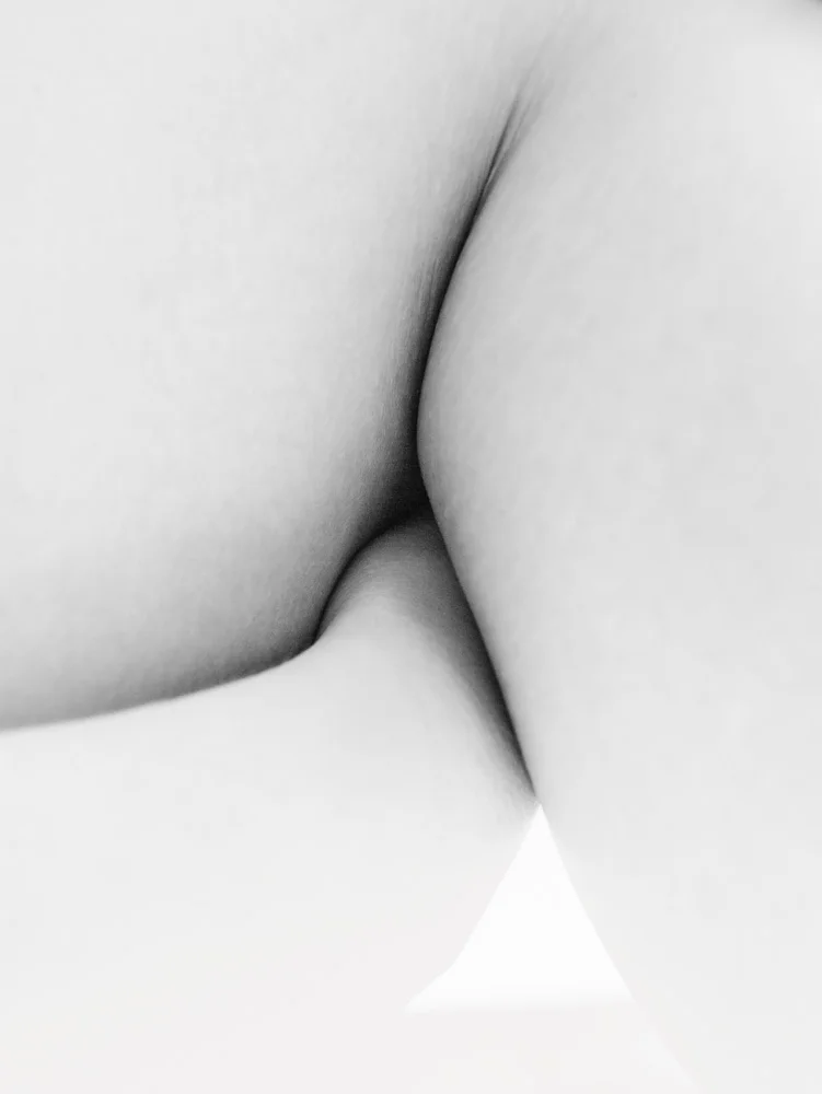 MAPS - NUDE - July 15 201412440.jpg