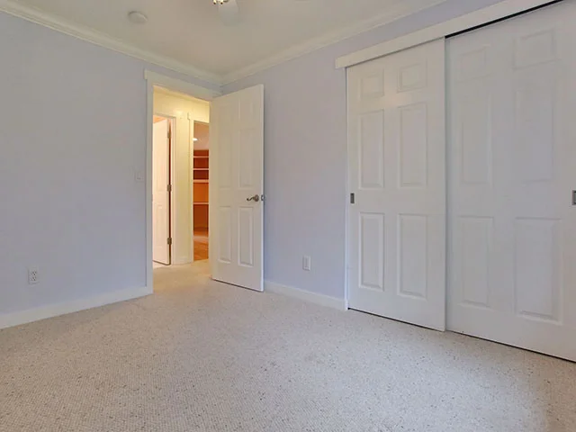 bedroom.jpg