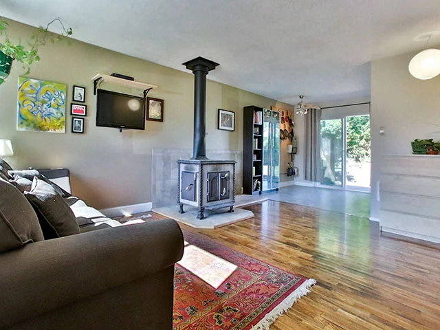 6655 N Astor St - Portland-08.jpg
