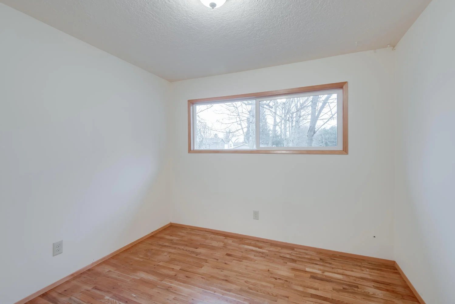 6606 N Seneca St Portland OR-large-013-Bedroom 2-1499x1000-72dpi.jpg
