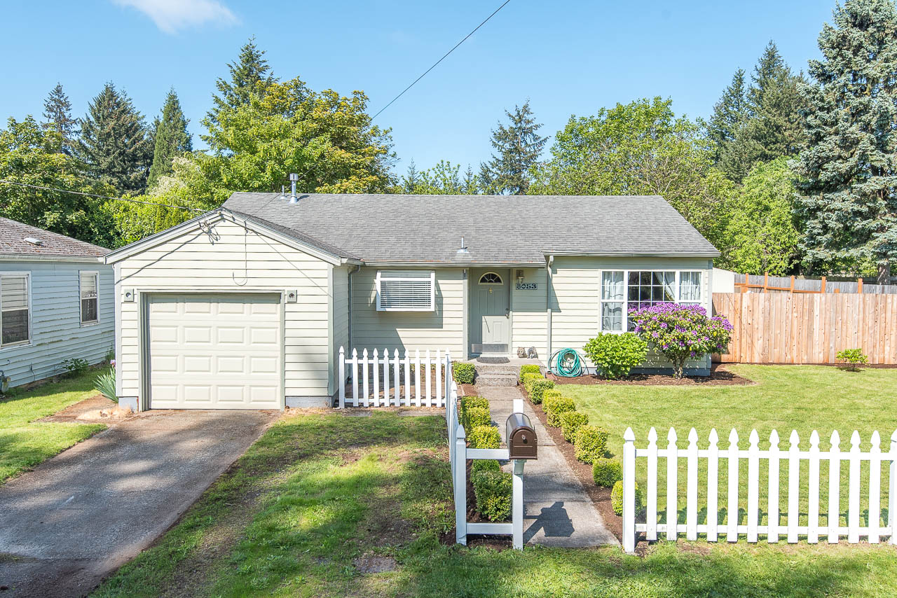 8053 Southeast 60th Avenue, Portland, OR 97206 Web Ready-9344.JPG