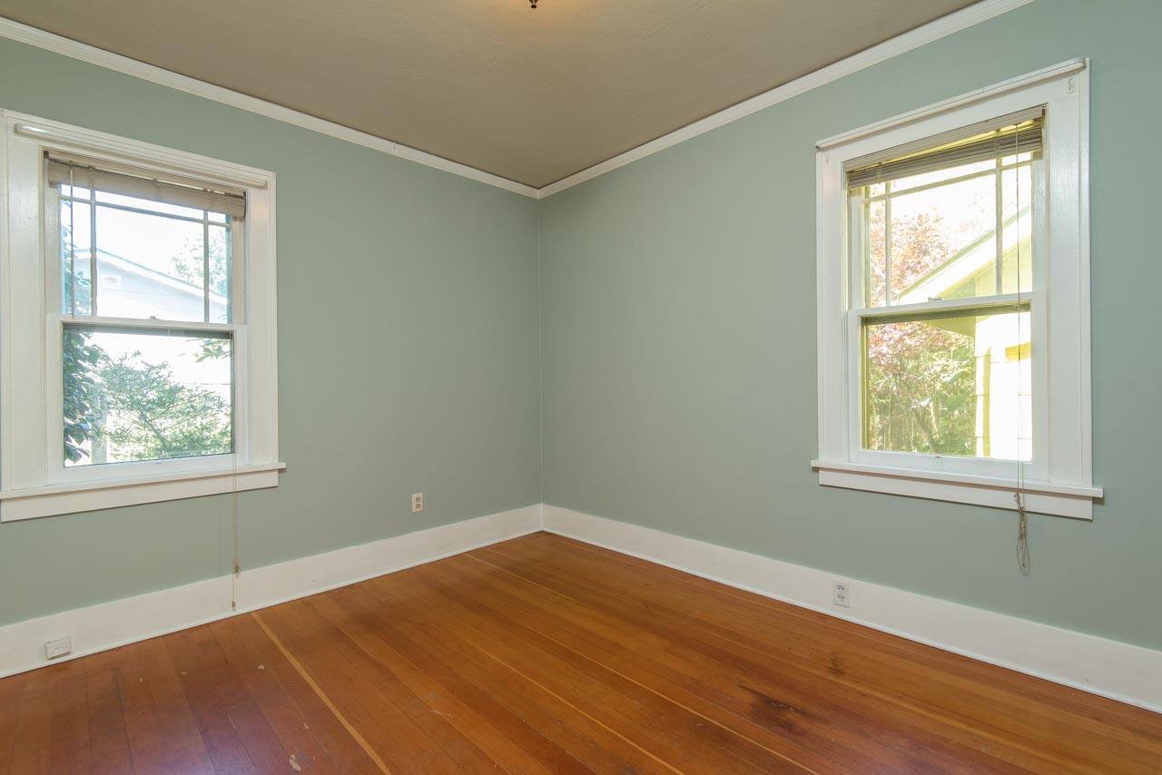 244 SE 89th Ave Portland, OR 97216 Web-24.jpg