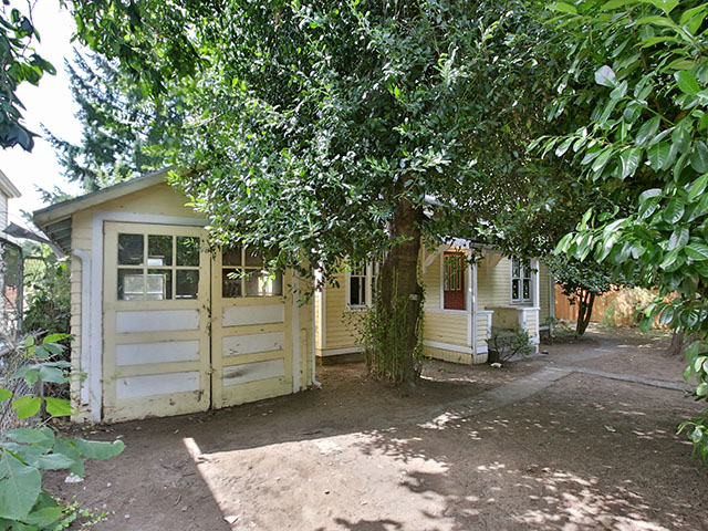 4708 N Oberlin St - Portland - 01.jpg