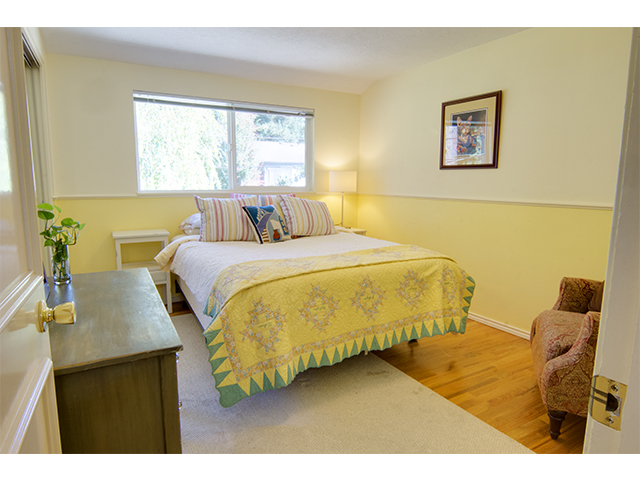 2nd bedroom 1.jpg