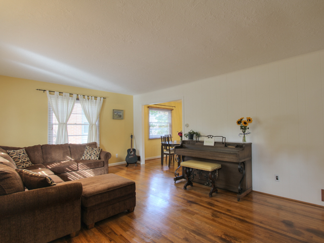 Emerson Living Room 2 Web.jpg
