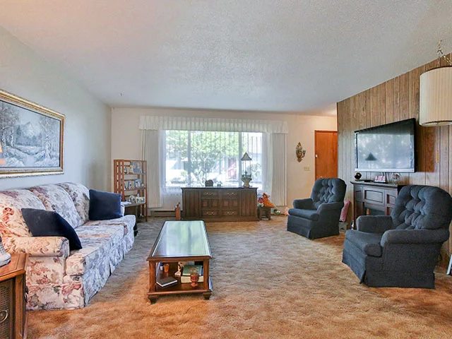 12305 SE Main St - Portland - 06.jpg