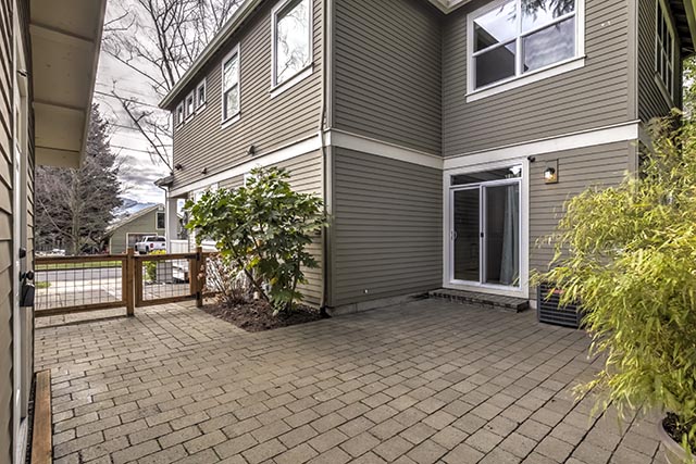 7933nPrincetonSt-27.jpg