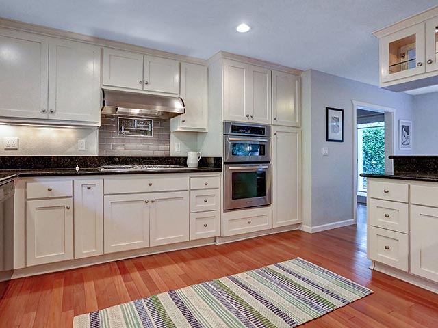 8405 SW Carmel Ct - Portland - 12.jpg