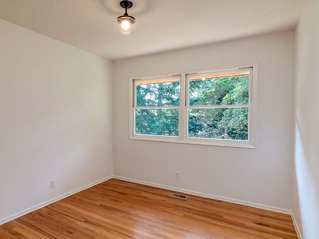 5251 SW Dosch Rd, Portland-PRINT-24.jpg