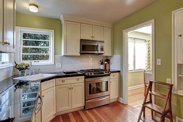 322 NE 73rd Ave - Portland - 19.jpg