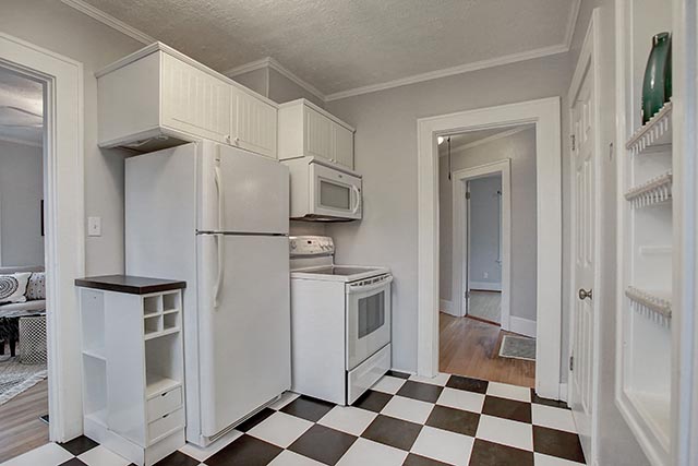 905 N Stafford St - Portland- 14.jpg