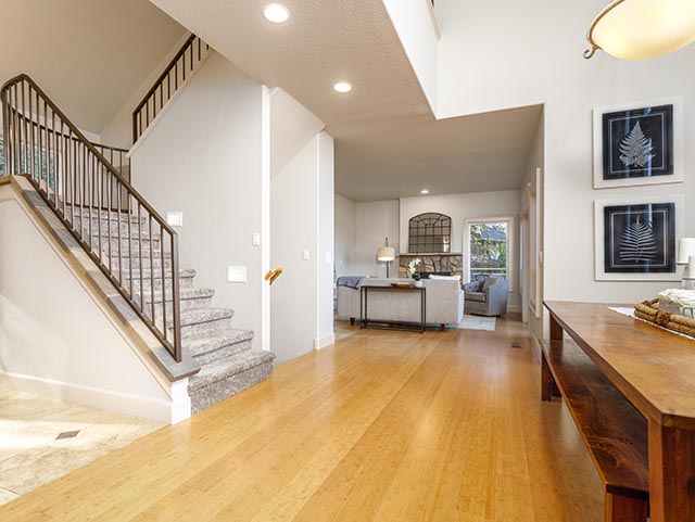 04 Diningroom.jpg