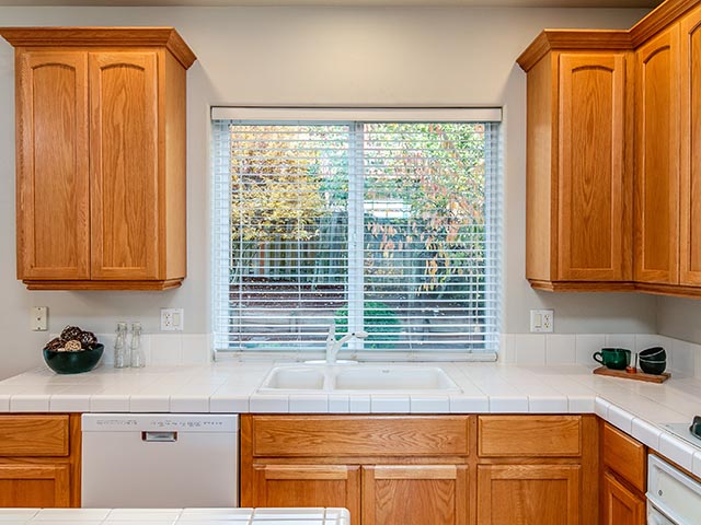 15723 SE Flavel Dr, Portland-PRINT-27.jpg