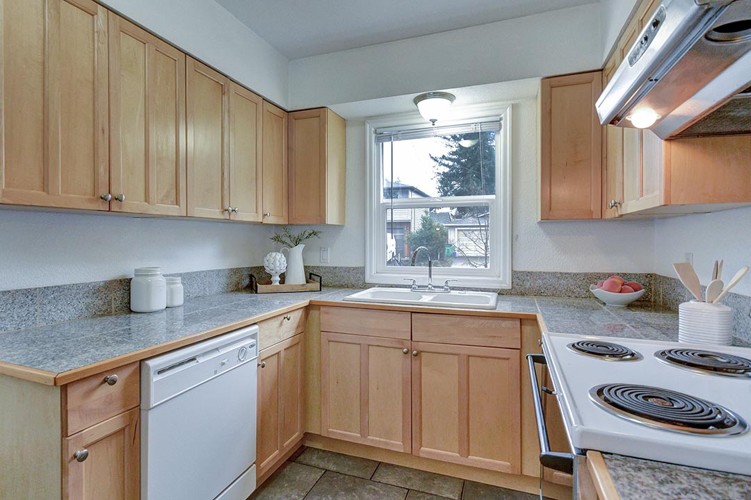 6221 NE Alton St - Portland- 18.jpg