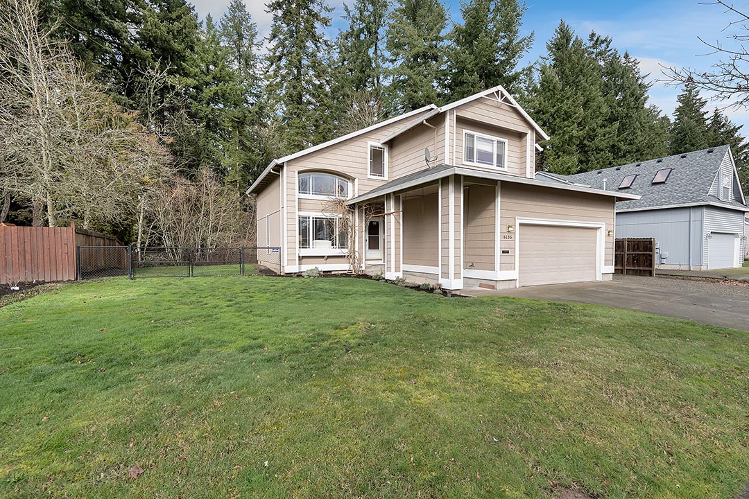 6135 SE Heike St - Hillsboro- 03.jpg