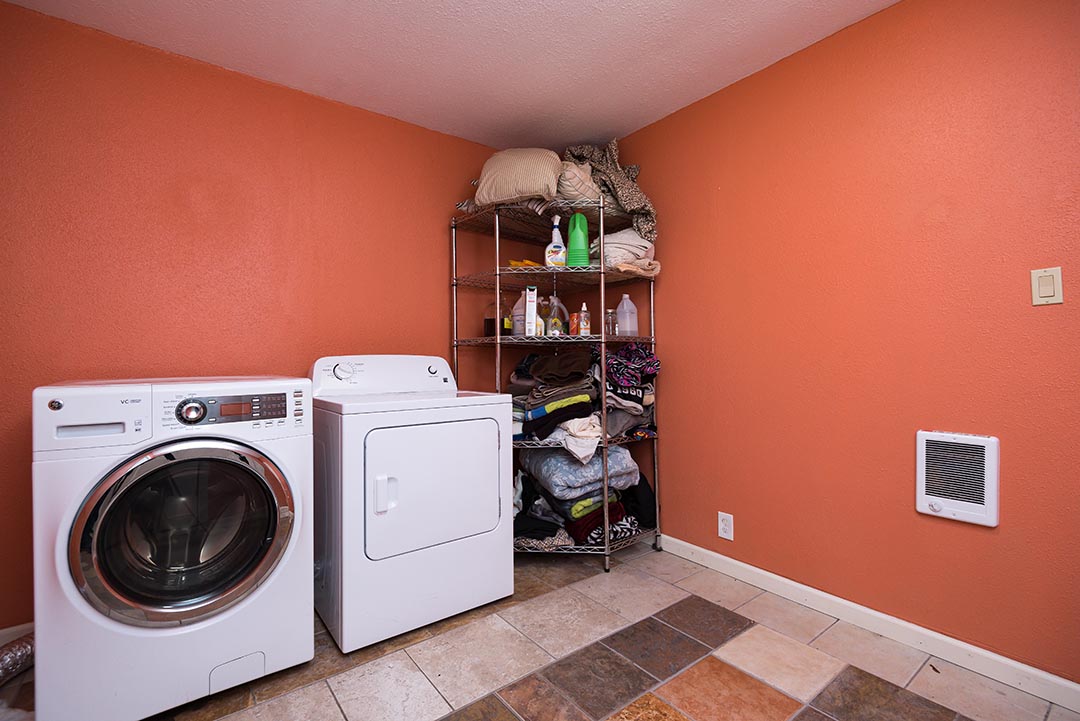 5037 NE 33rd Ave Original-32.jpg
