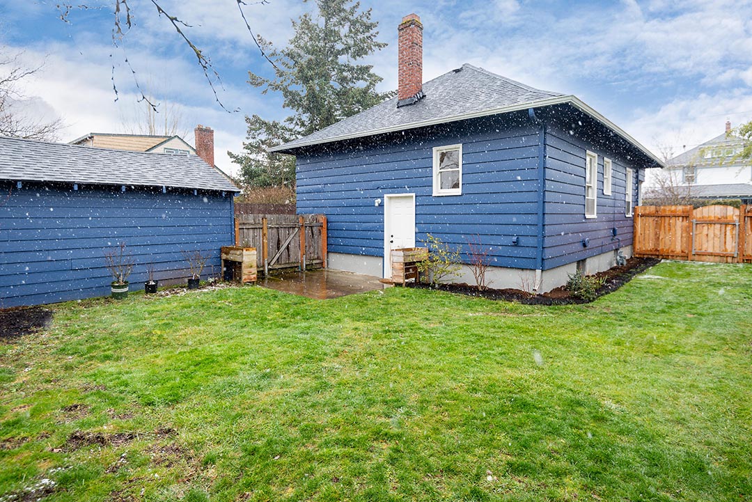 4214 SE 67th Ave Original-32.jpg